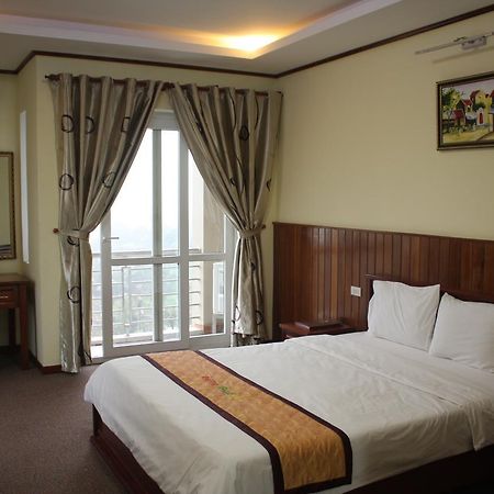 Beijing Hotel Vinh Esterno foto