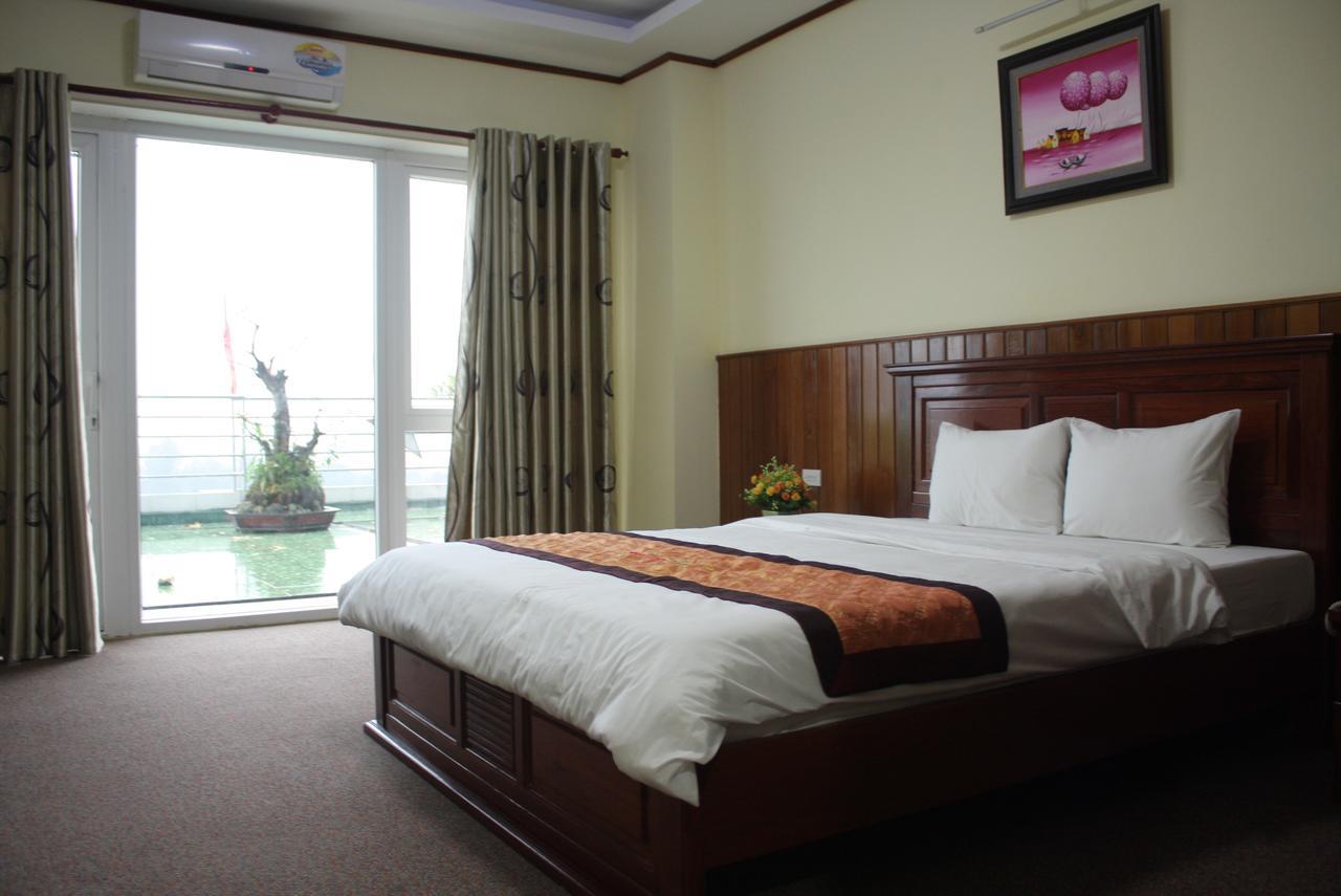 Beijing Hotel Vinh Esterno foto